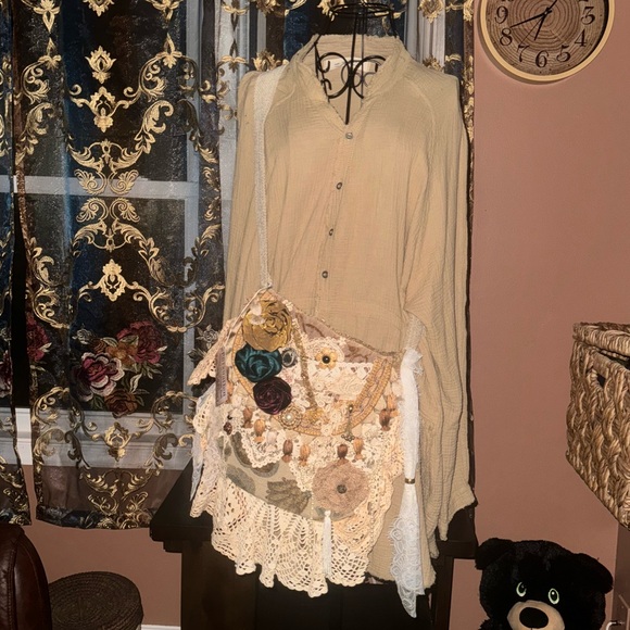 Handmade Pursuation Bohemian embellished crossbody bag ~ NWT - Picture 3 of 16